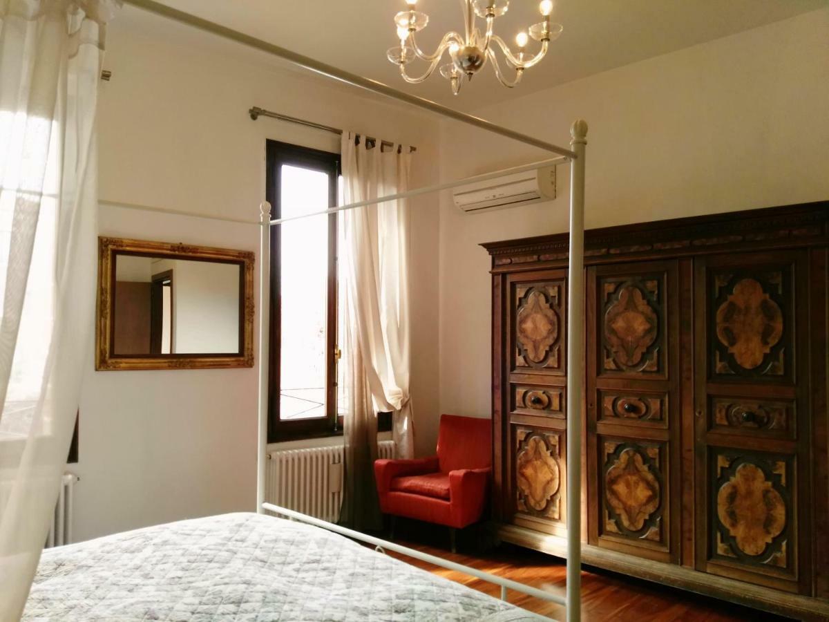 Ponte San Lorenzo Apartment Венеция Экстерьер фото